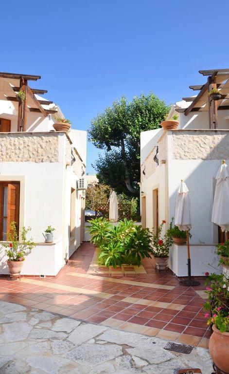 Potoula Apts Kato Daratso Ngoại thất bức ảnh